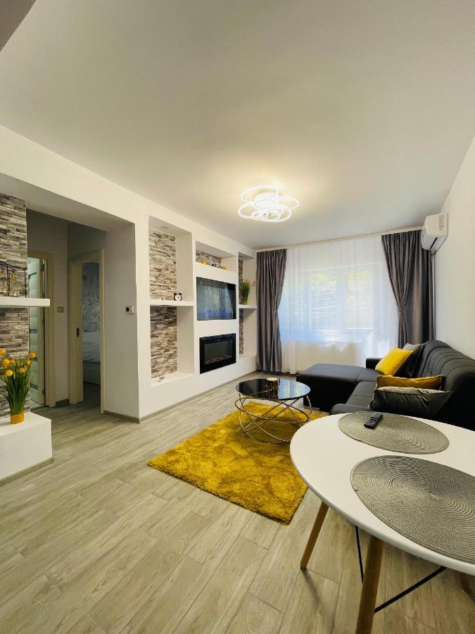 Timisoara Central Apartment New Parking !! Eksteriør bilde